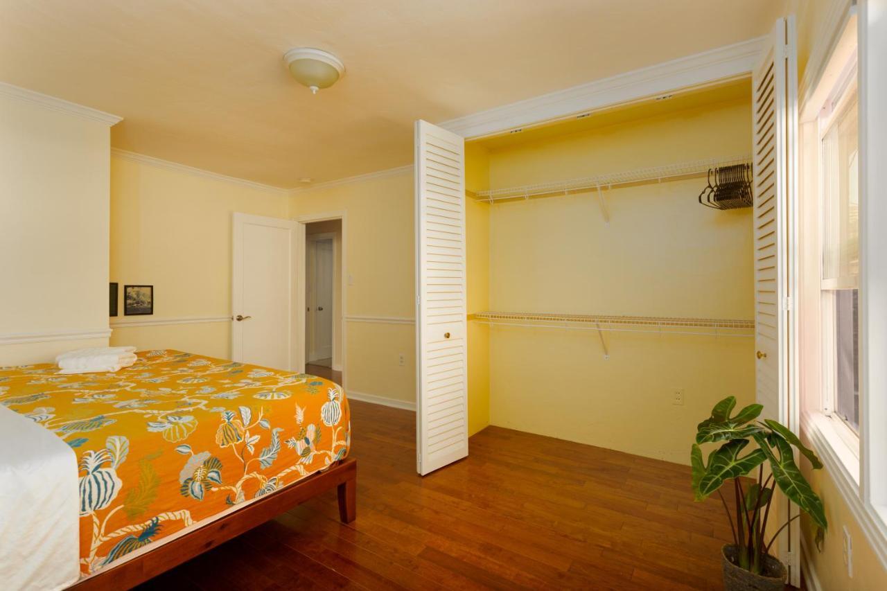 Spacious Renovated Petaluma Home- Pool Table, Fire Pit, Parking 外观 照片